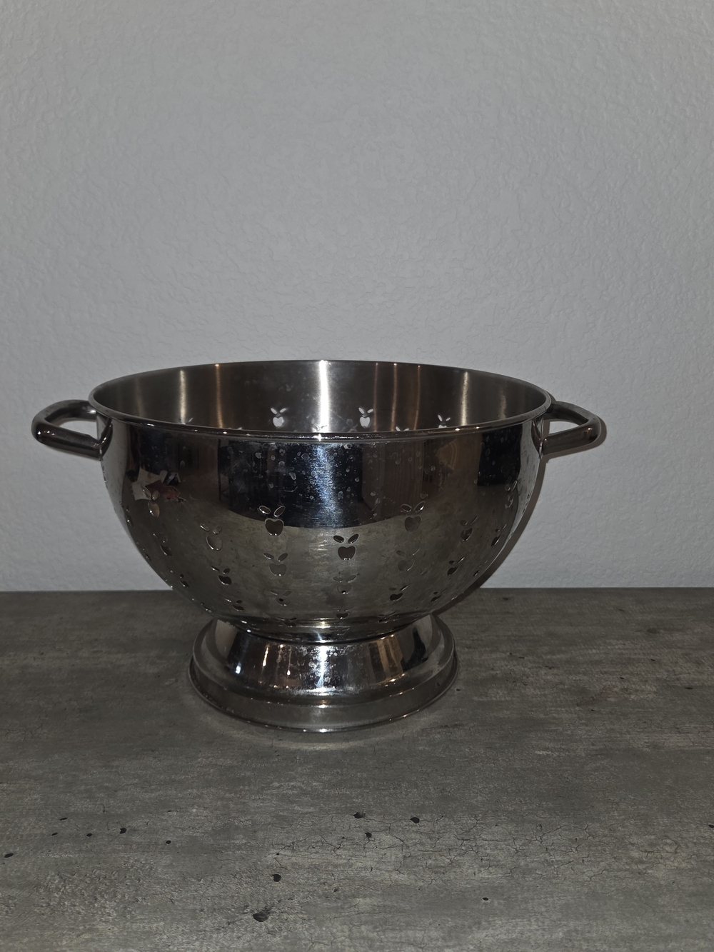 Apple Shape Colander